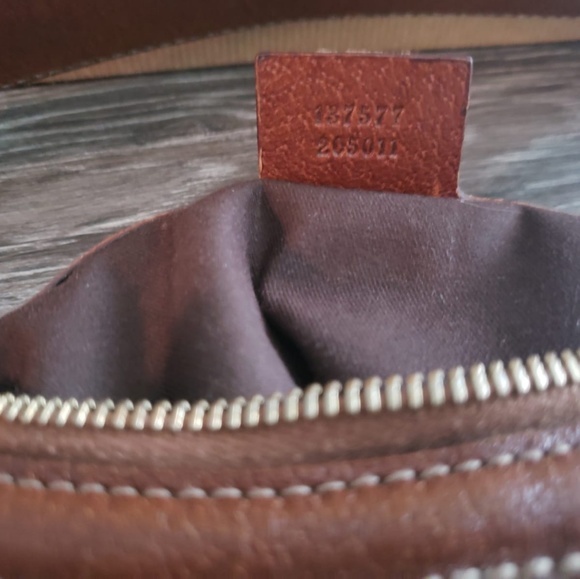 Gucci Canvas Hobo with bamboo ring - Picture 4 of 4